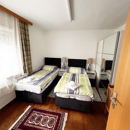 100Qm Comfort, Family-Friendly And Top Located Apartman Guntramsdorf Kültér fotó