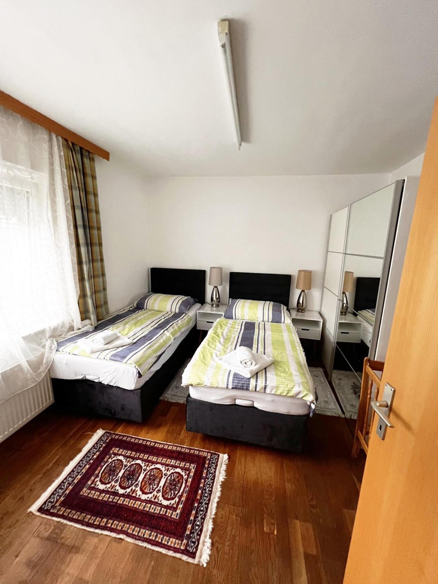 100Qm Comfort, Family-Friendly And Top Located Apartman Guntramsdorf Kültér fotó